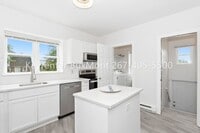Building Photo - 152 Prospect Ave