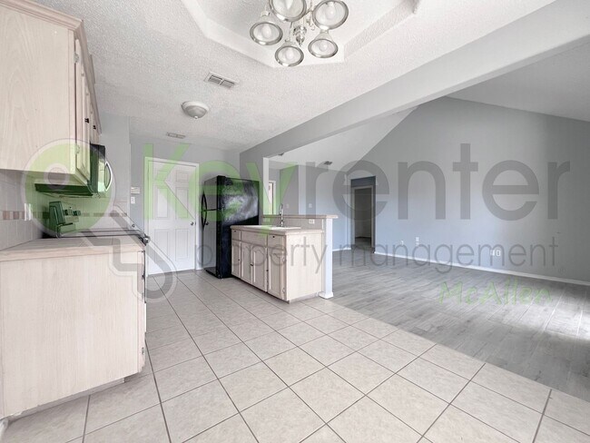 Building Photo - Beautiful 3bed/2bath Home in McAllen