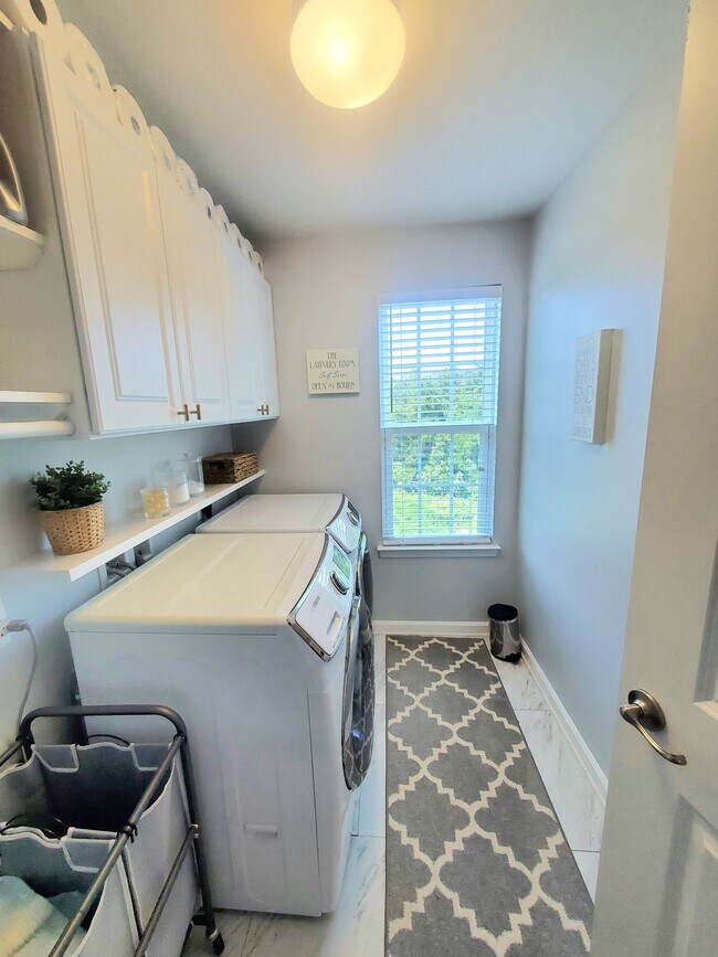 Building Photo - 7709 Milton Cir