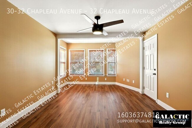 Building Photo - 30-32 Chapleau Avenue-32 Chapleau Avenue