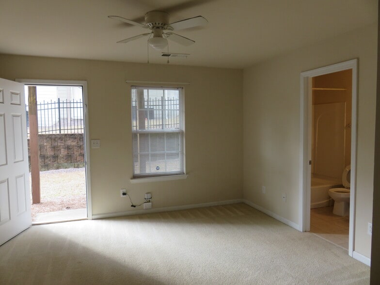 Building Photo - 2333 Meadow Peak Pt