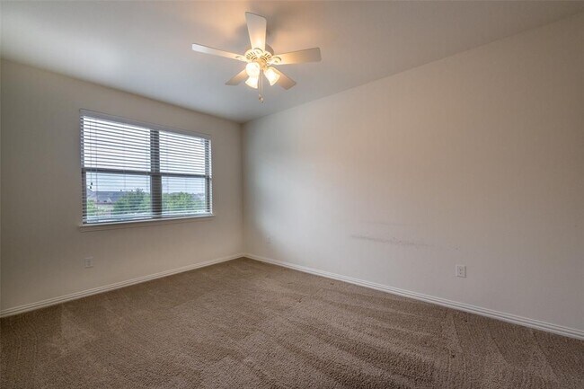 Building Photo - 7417 Chief Spotted Tail Dr