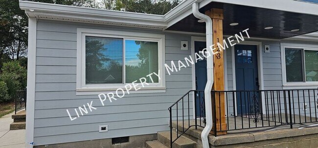 Building Photo - 123/125 Sequoia Drive
