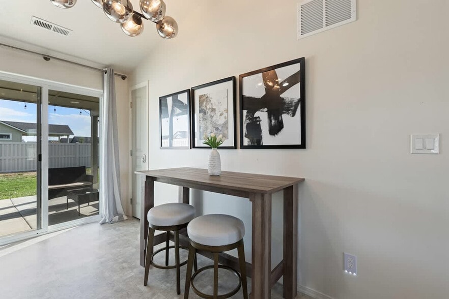 Building Photo - 3808 Bobwhite St