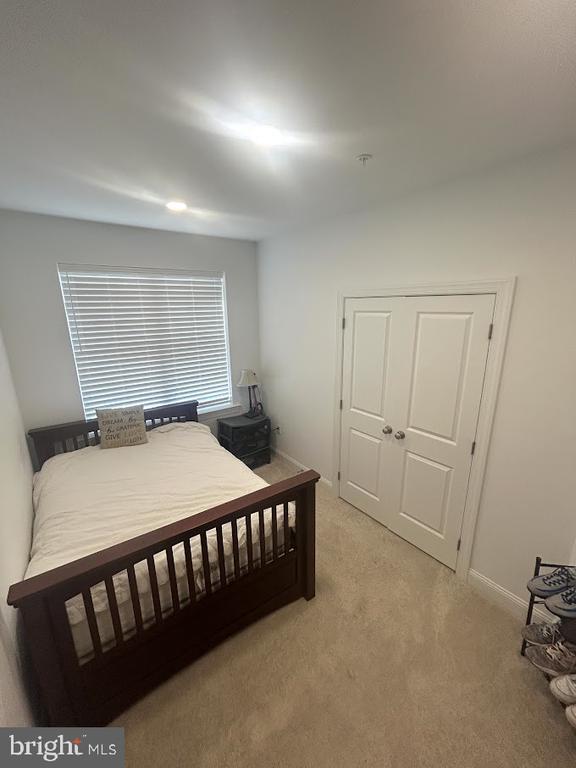 Building Photo - 28 Ironwood Dr