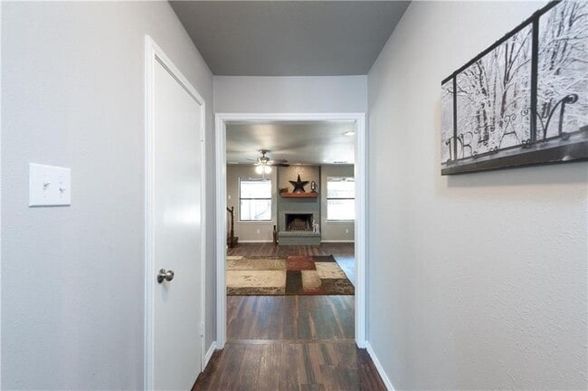 Building Photo - 509 Indian Creek Dr