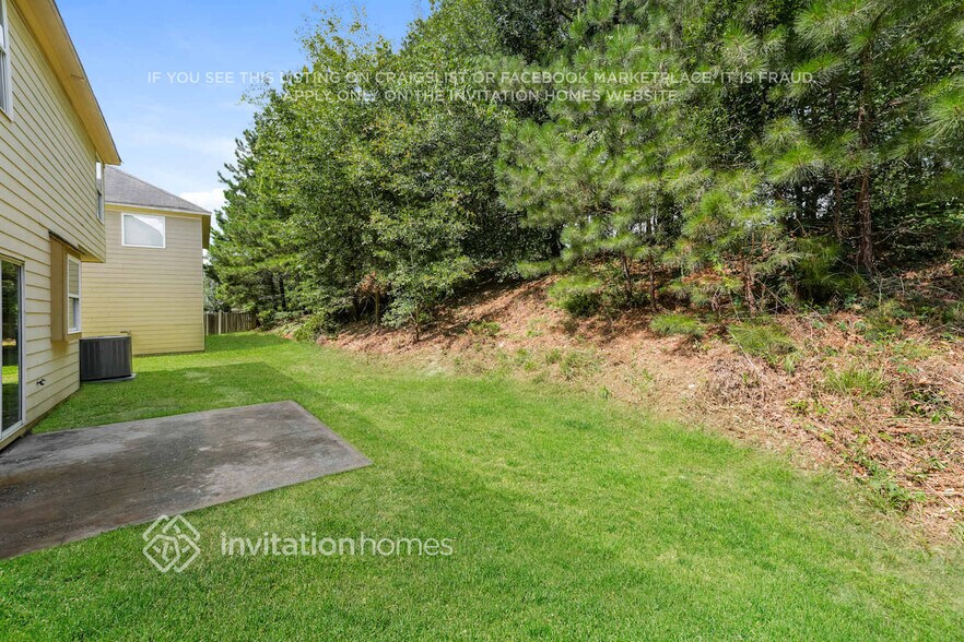 Building Photo - 610 Simonton Crest Dr SE