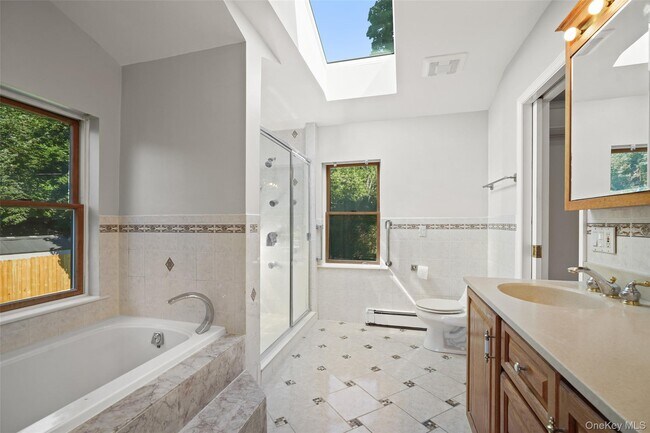 Building Photo - 2079 Baldwin Rd