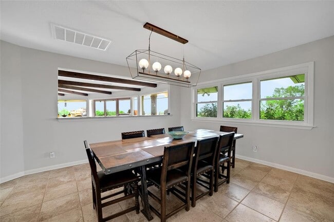 Building Photo - 520 Double Eagle Rnch Dr