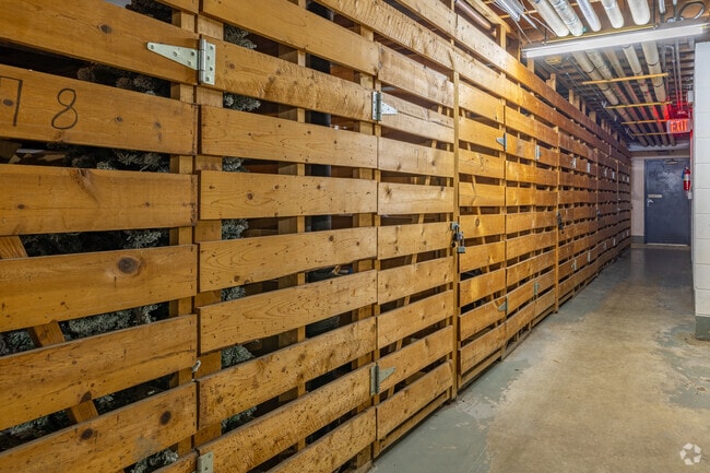 Interior Photo - 96 East Apartments