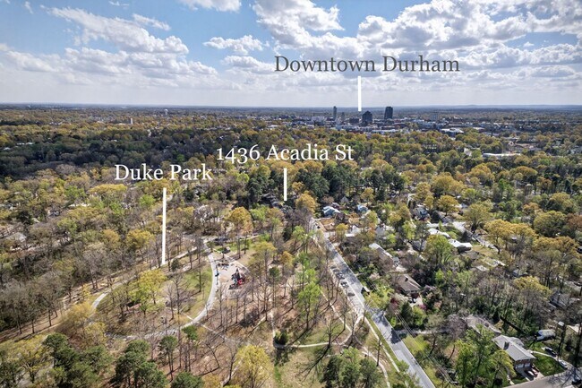 Building Photo - 1436 Acadia St