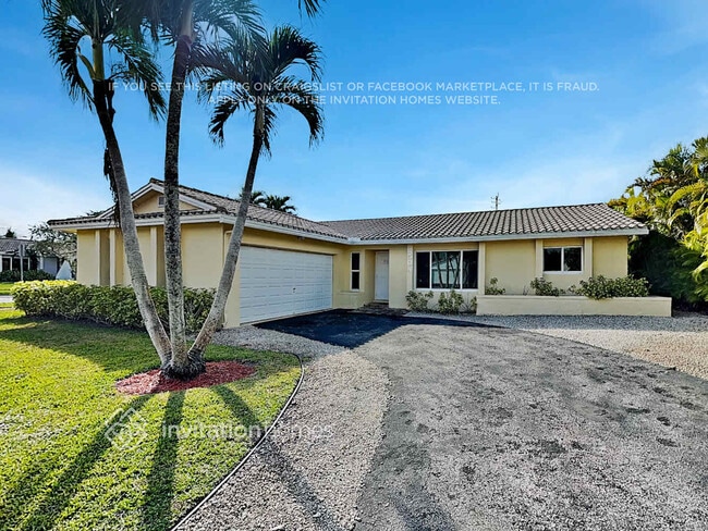 Building Photo - 2504 NW 98th Ln