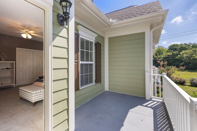 Building Photo - 1140 Frenchtown Ln