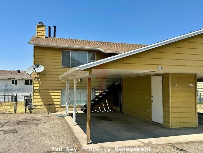 Building Photo - 615 E Smelter Rd