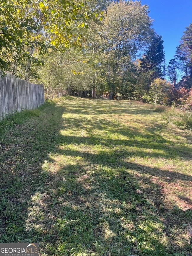 Building Photo - 156 Plantation Trce