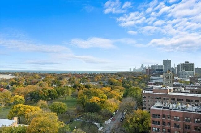 Building Photo - 4950 N Marine Dr