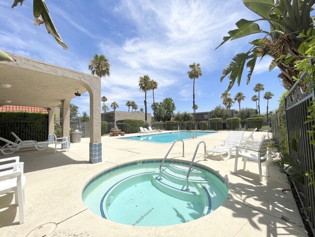 Building Photo - Furnished (also available unfurnished - please inquire) 3-Bedroom Townhome in a Gated Palm Spring...