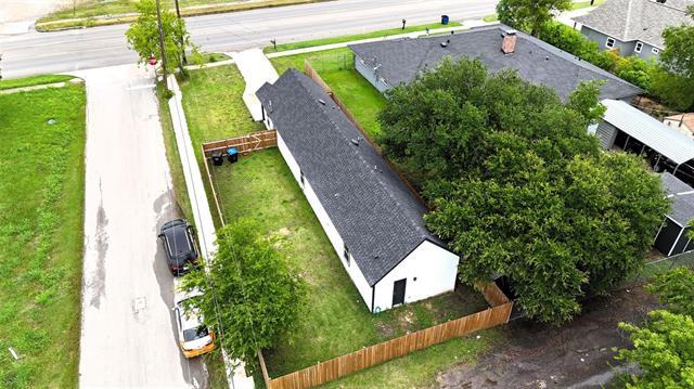Building Photo - 4709 Lee St
