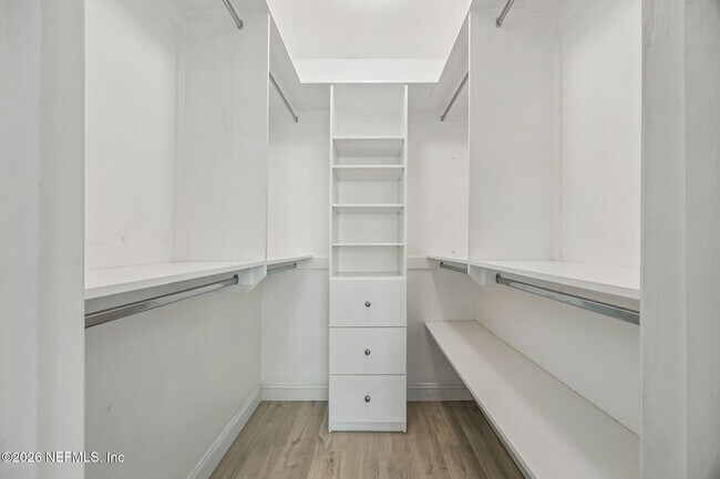 Building Photo - 170 Veracruz Dr