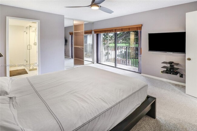 Building Photo - 9977 NW 6th Ct