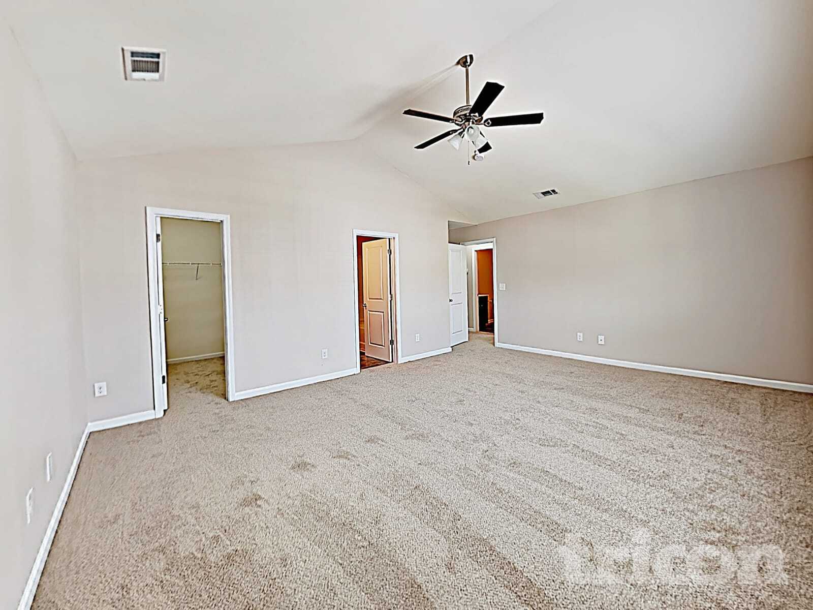 Building Photo - 2414 Dewey Creek Ln