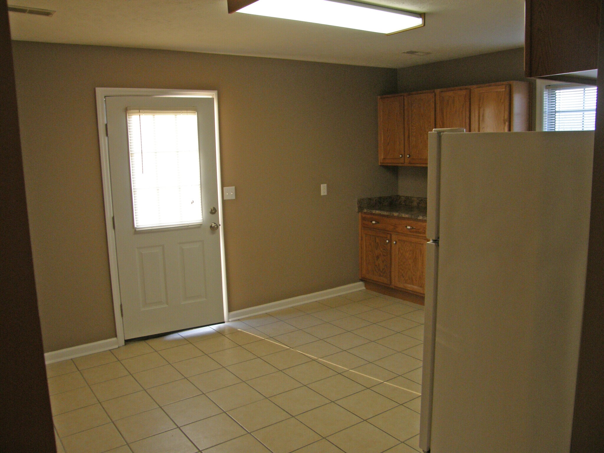 Building Photo - 168 Dunbar Ln