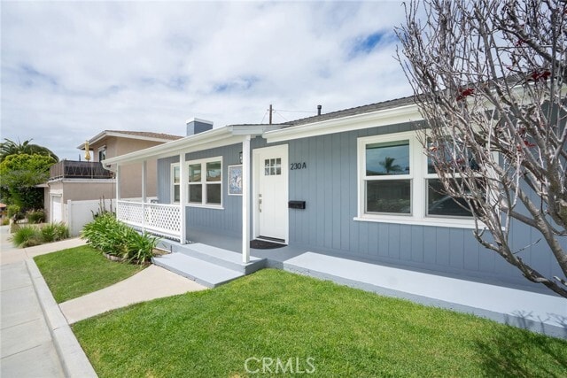 Building Photo - 230 Avenida Miramar