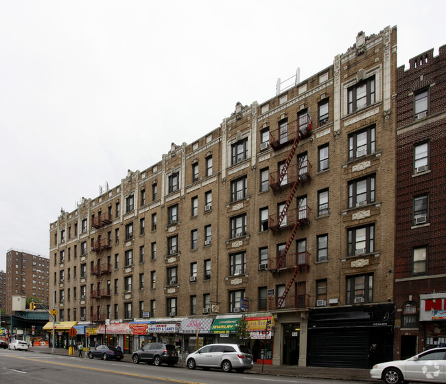 151 - 169 Nagle Ave - 151-169 Nagle Ave