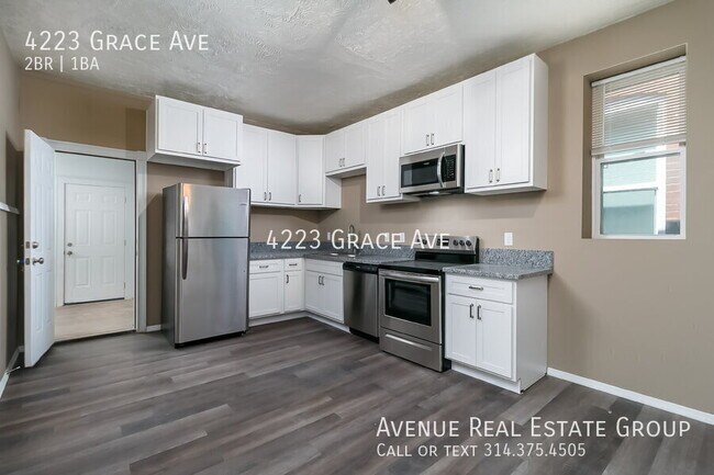 Building Photo - 4223 Grace Ave