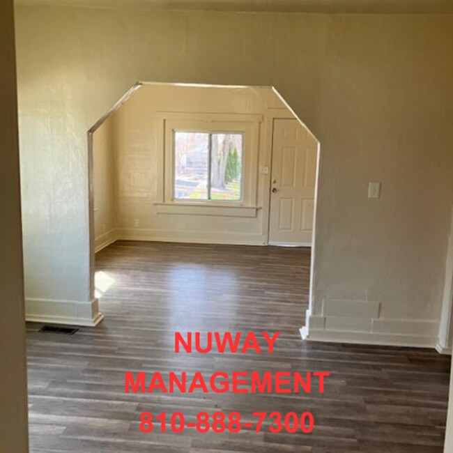 Building Photo - 810-888-7300