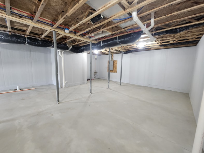 Building Photo - 73 Ivan Dr