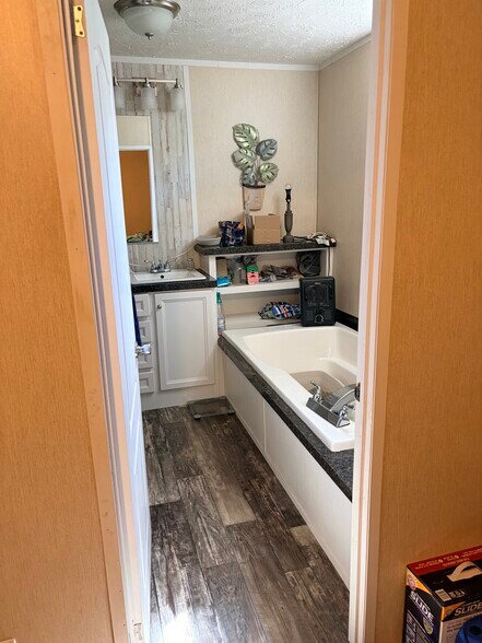 Building Photo - 8862 John Hamm Rd