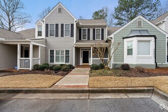 Building Photo - Luxury 3-Story Townhome in Mulberry Farm C...