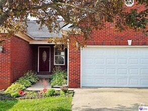Building Photo - 118 Twin Lakes Dr