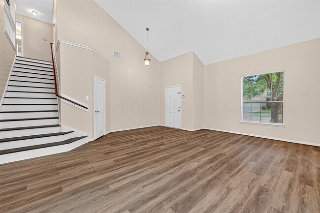 Building Photo - 25119 Florina Ranch Dr