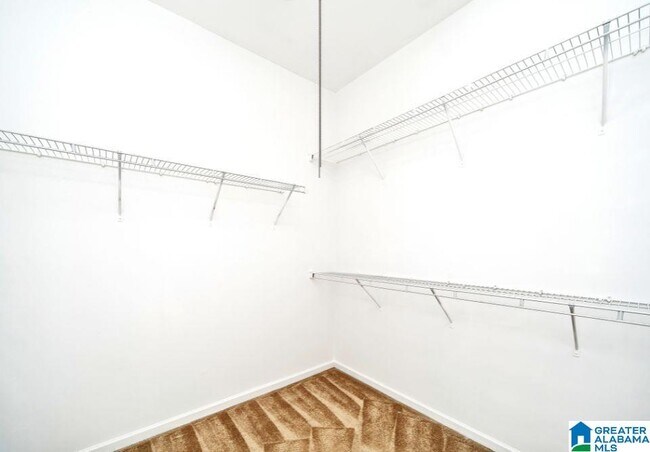 Building Photo - 315 Polo Ct