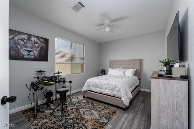 Building Photo - 10725 Bernini Dr