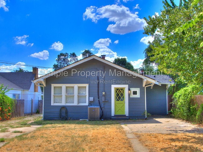 Building Photo - 1823 NW 11th St
