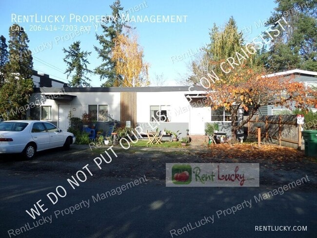 Building Photo - 2116 NE 85th St