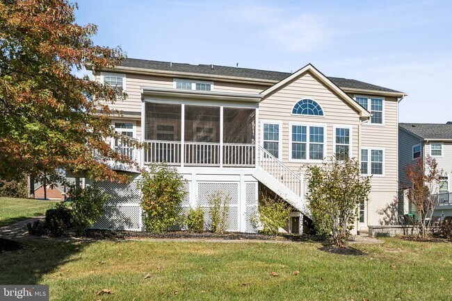 Building Photo - 15205 Orchard Farm Pl