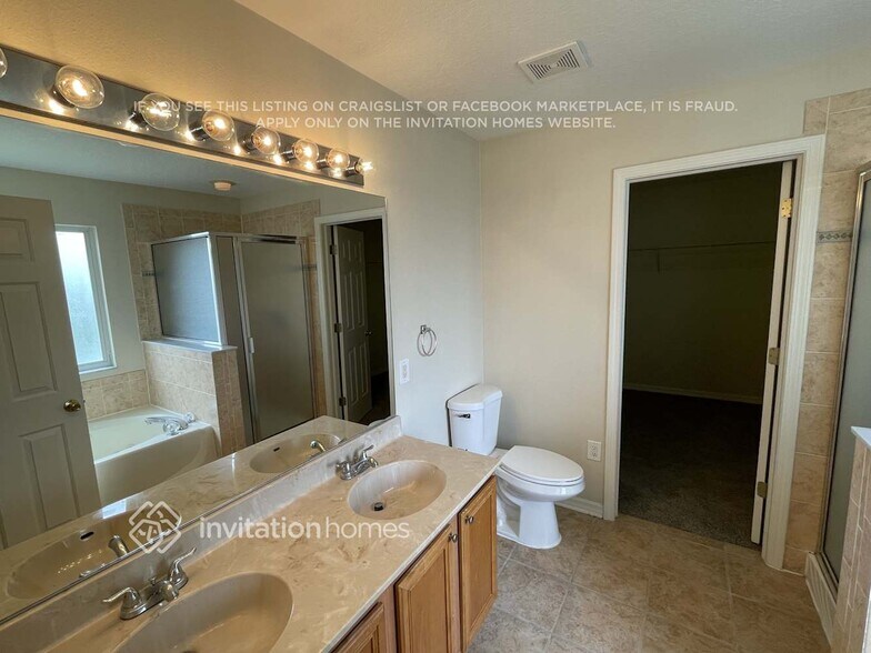 Building Photo - 10604 Bamboo Rod Cir