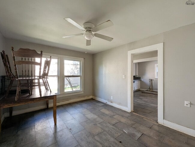 Building Photo - 1706 McGregor Ave