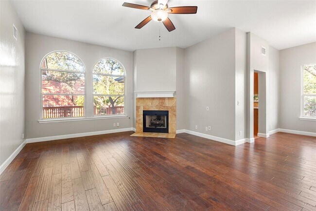 Building Photo - 6802 Auckland Ct