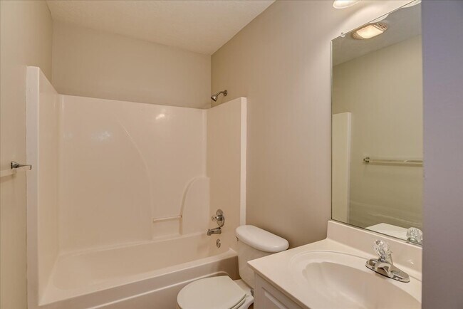 Building Photo - 1348 Wendell Ln