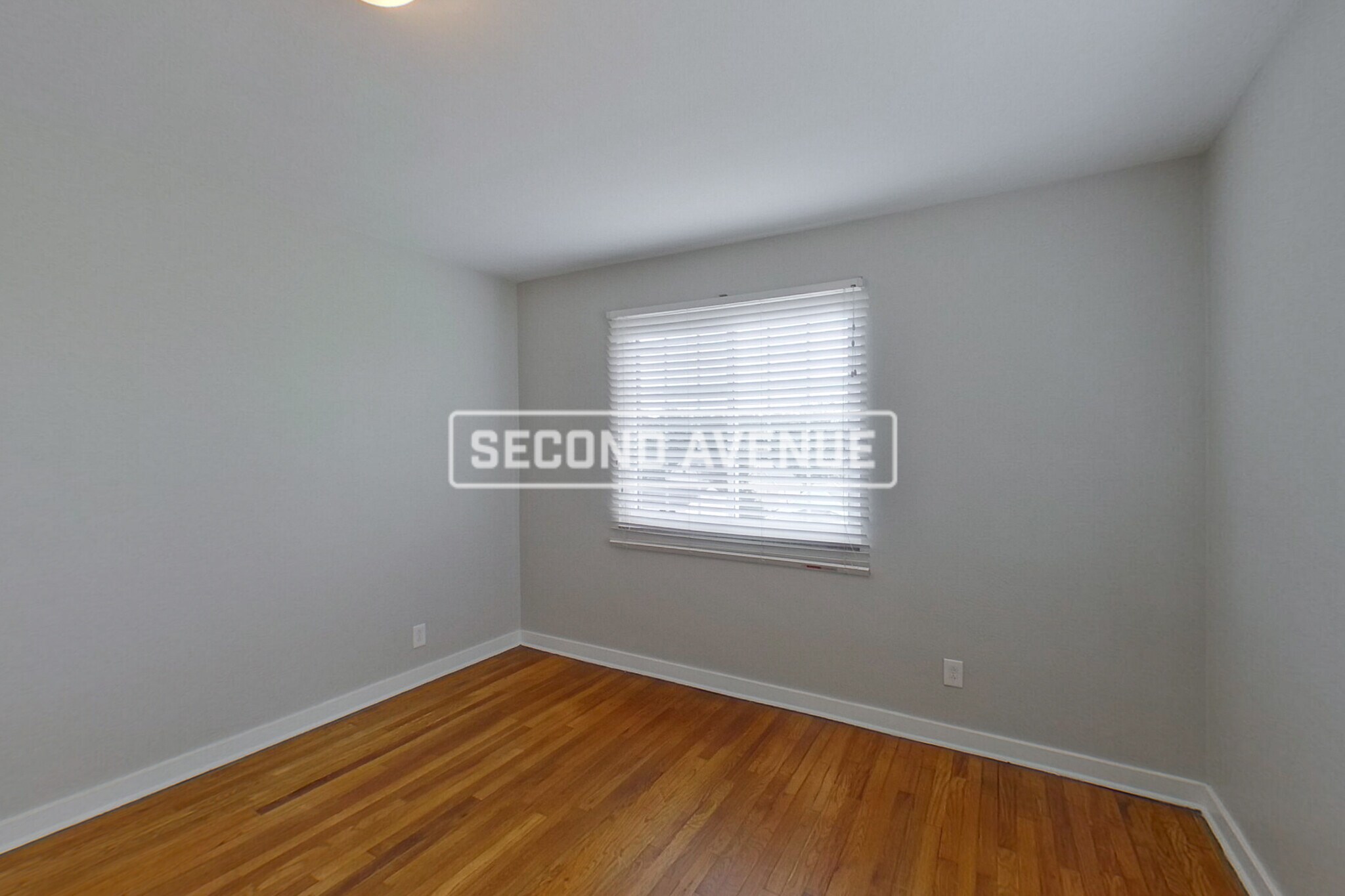 Building Photo - 2708 5th St