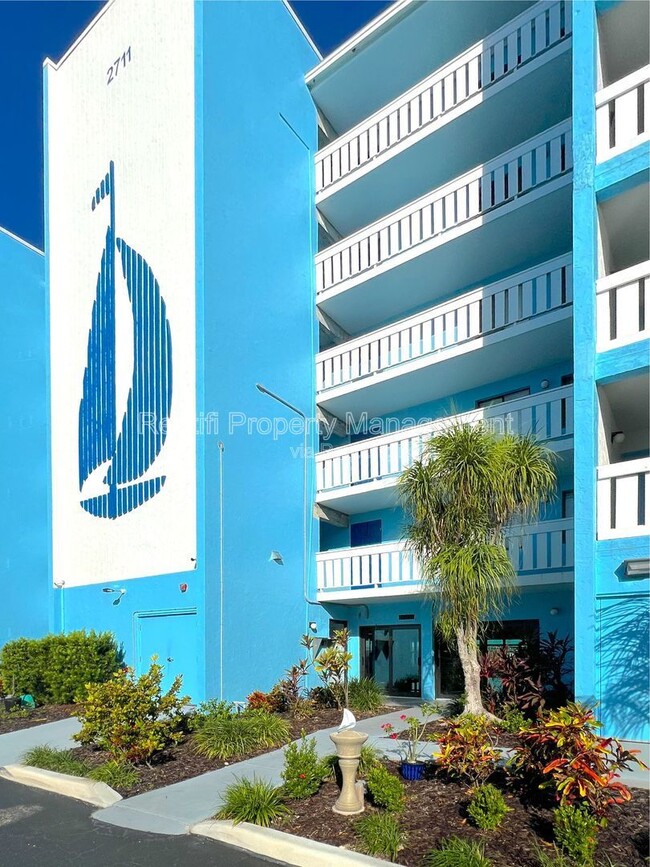 Building Photo - 2711 First Street