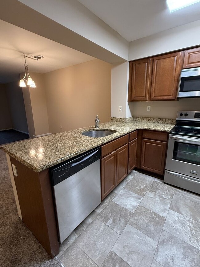 Building Photo - Spacious 3 Bedroom Condo- Olney, MD