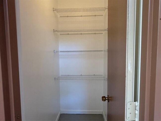 Building Photo - 10790 NW 14th St