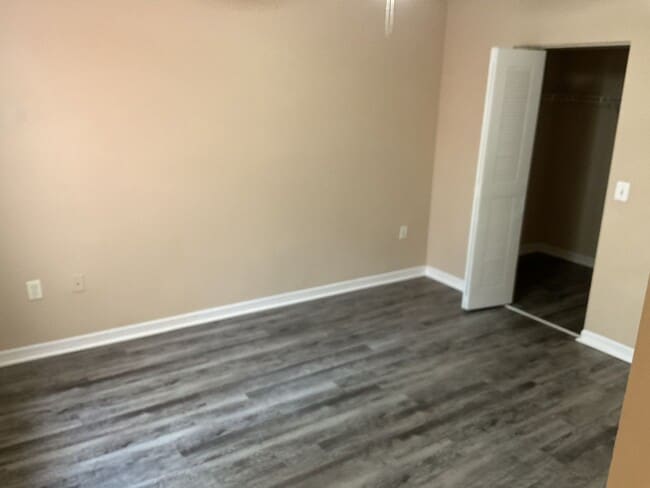 Building Photo - The Grand Isles - Seaspray