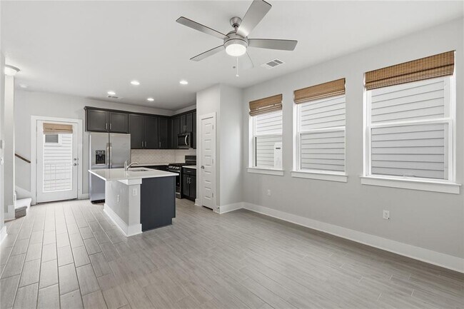 Building Photo - 2024 Sager Dr